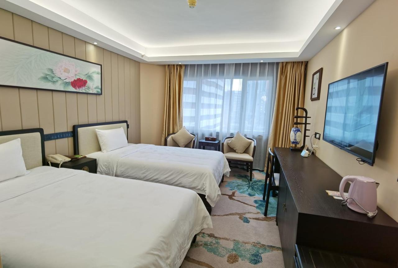 Guangdong Hotel-Free Shuttle & Registration Counter Service During Canton Fair Exterior photo