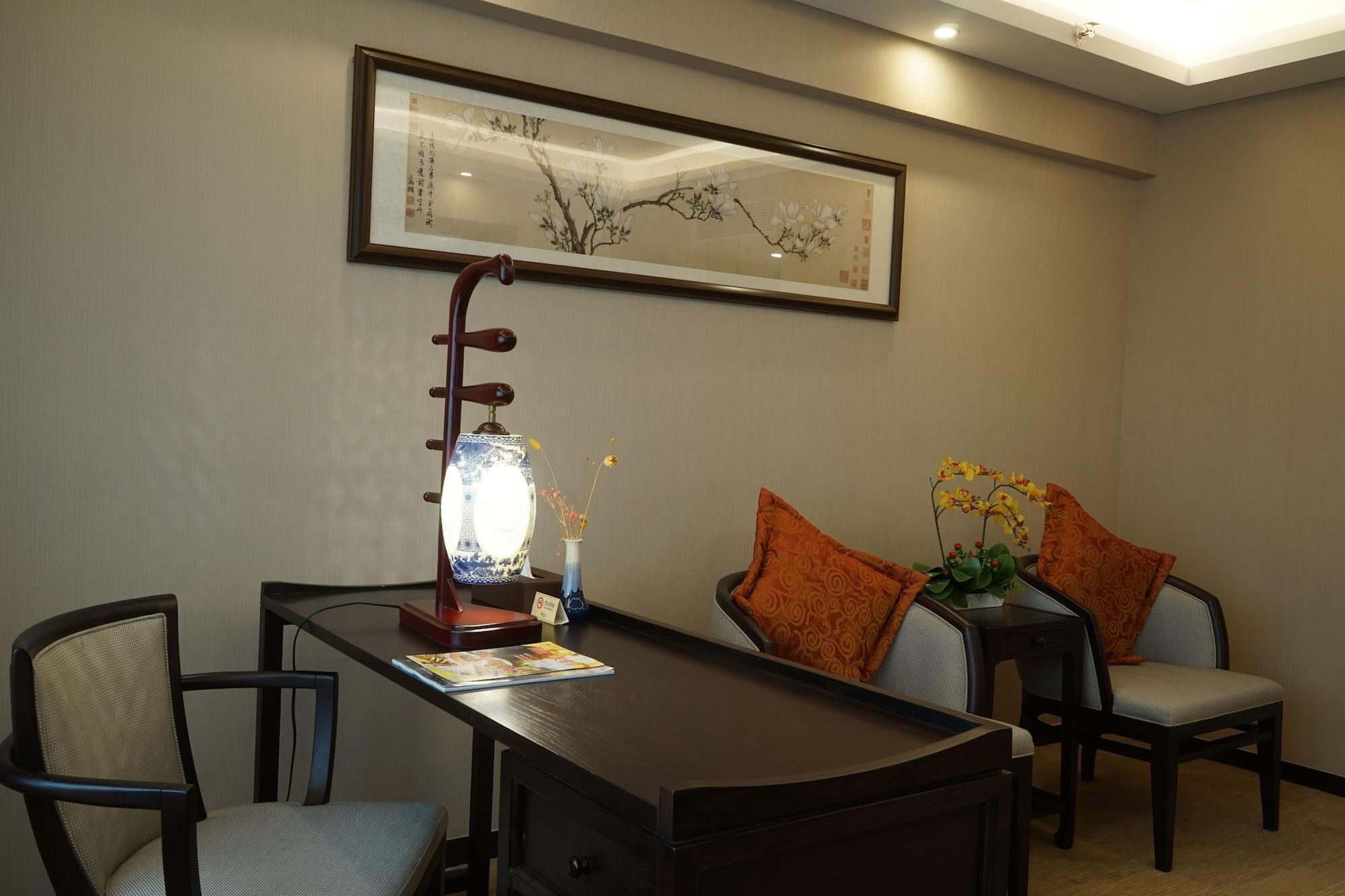 Guangdong Hotel-Free Shuttle & Registration Counter Service During Canton Fair Exterior photo