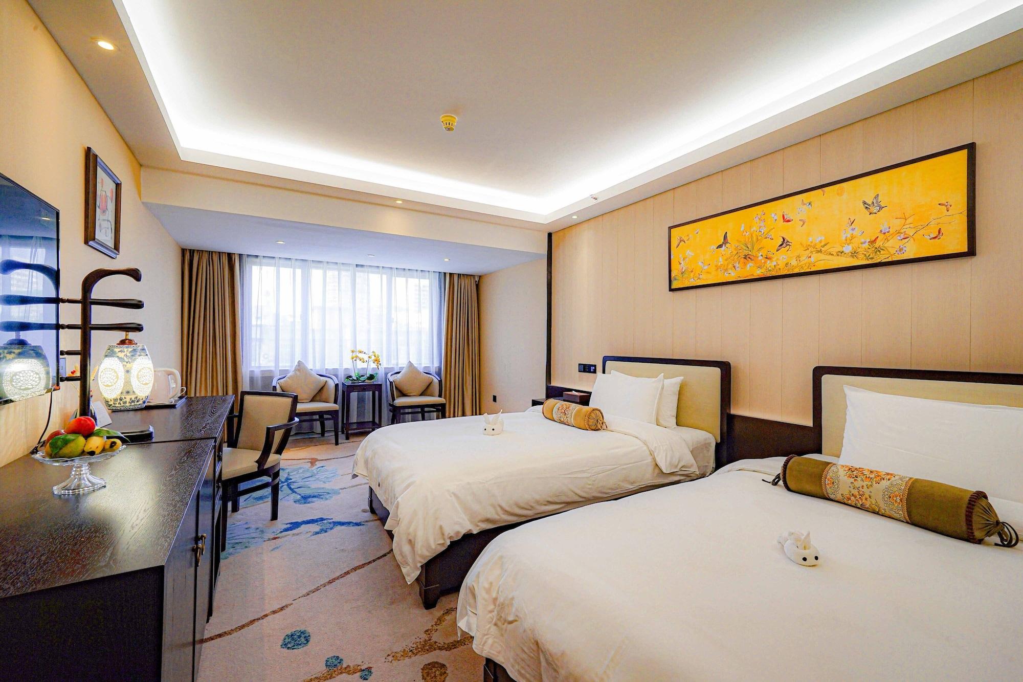 Guangdong Hotel-Free Shuttle & Registration Counter Service During Canton Fair Exterior photo