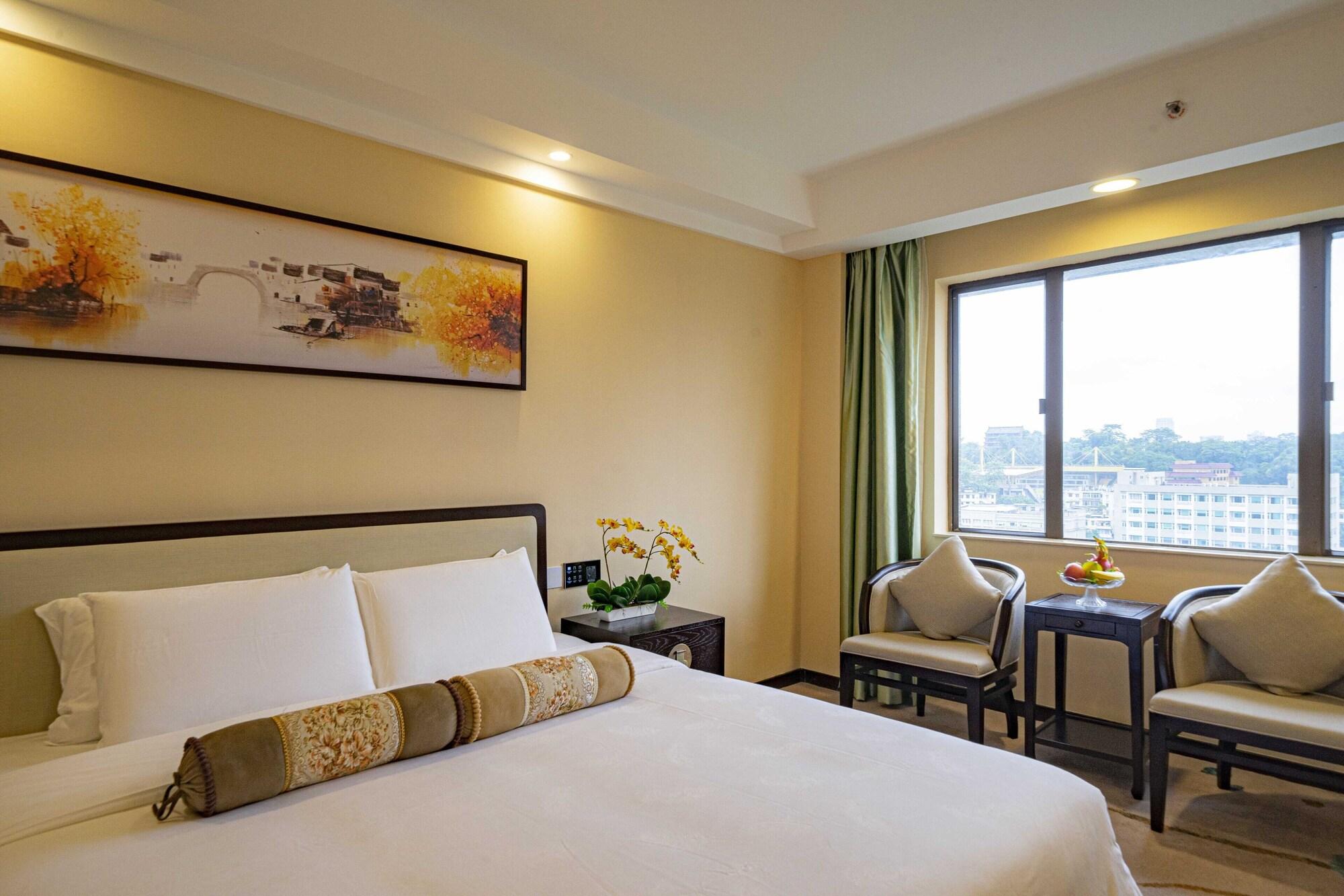 Guangdong Hotel-Free Shuttle & Registration Counter Service During Canton Fair Exterior photo