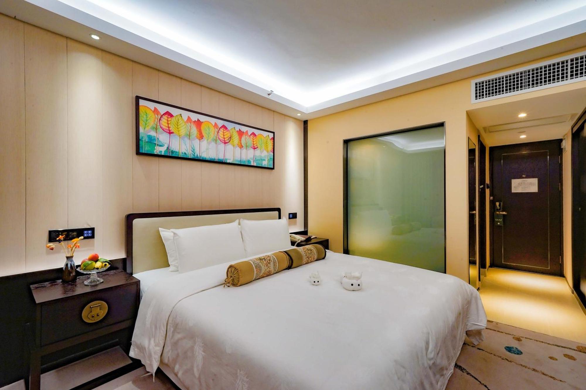 Guangdong Hotel-Free Shuttle & Registration Counter Service During Canton Fair Exterior photo